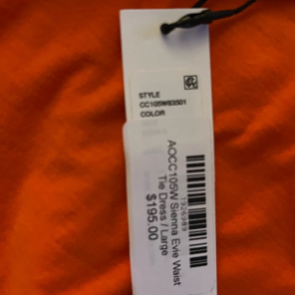 Alice + Olivia large NWT sienna evie waist dress - Picture 3 of 4